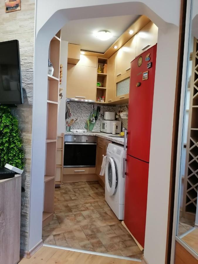 Lazur- Neben Meeresgarten Бургас Екстериор снимка